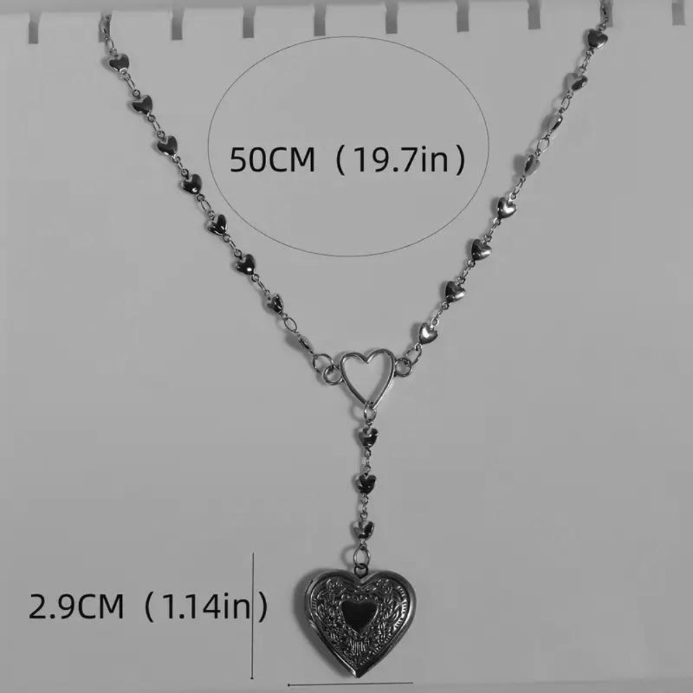 New Charm Sliver Color Carved  - đánh giá và giá Men Accessories Aesthetic